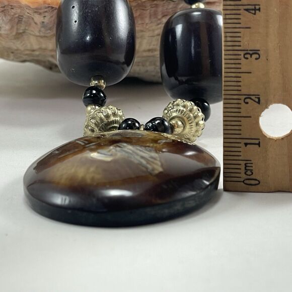 Resin Shell Inlay Oval Pendant and Beaded Necklace Brown Tan Gold Tone Chunky - Picture 8 of 16